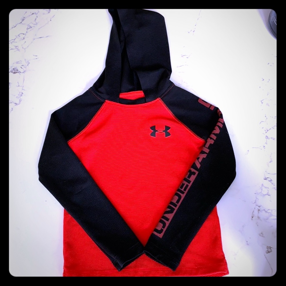 Kids Under Armour all season gear long sleeve